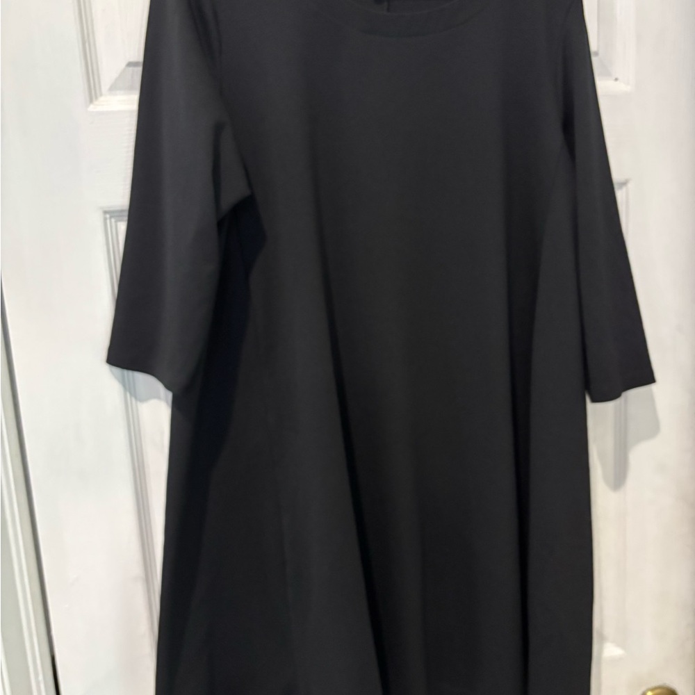 LOFT Black Dress 3/4 sleeve length